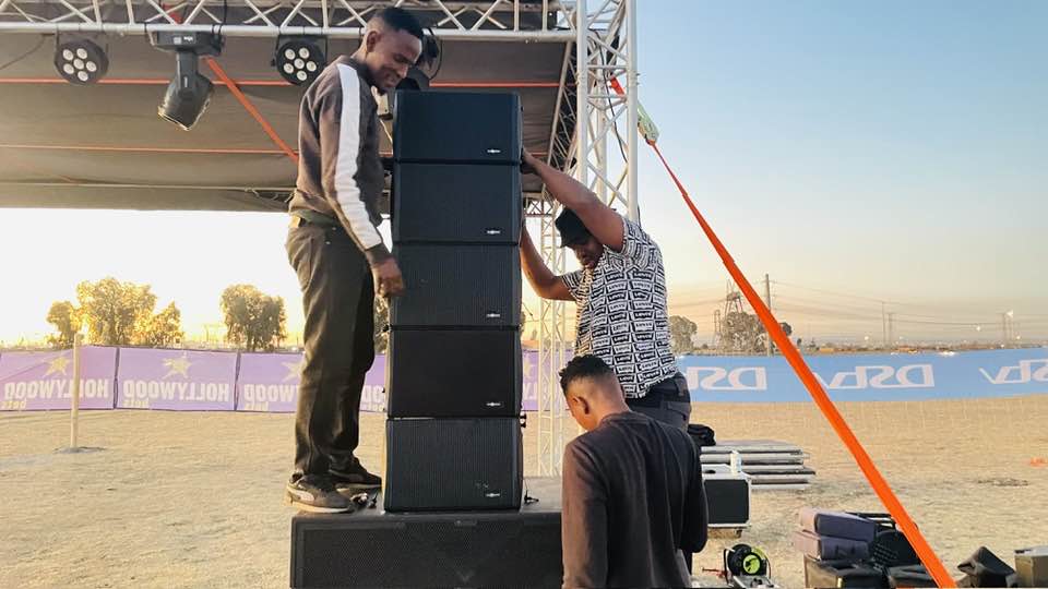 Line array systems